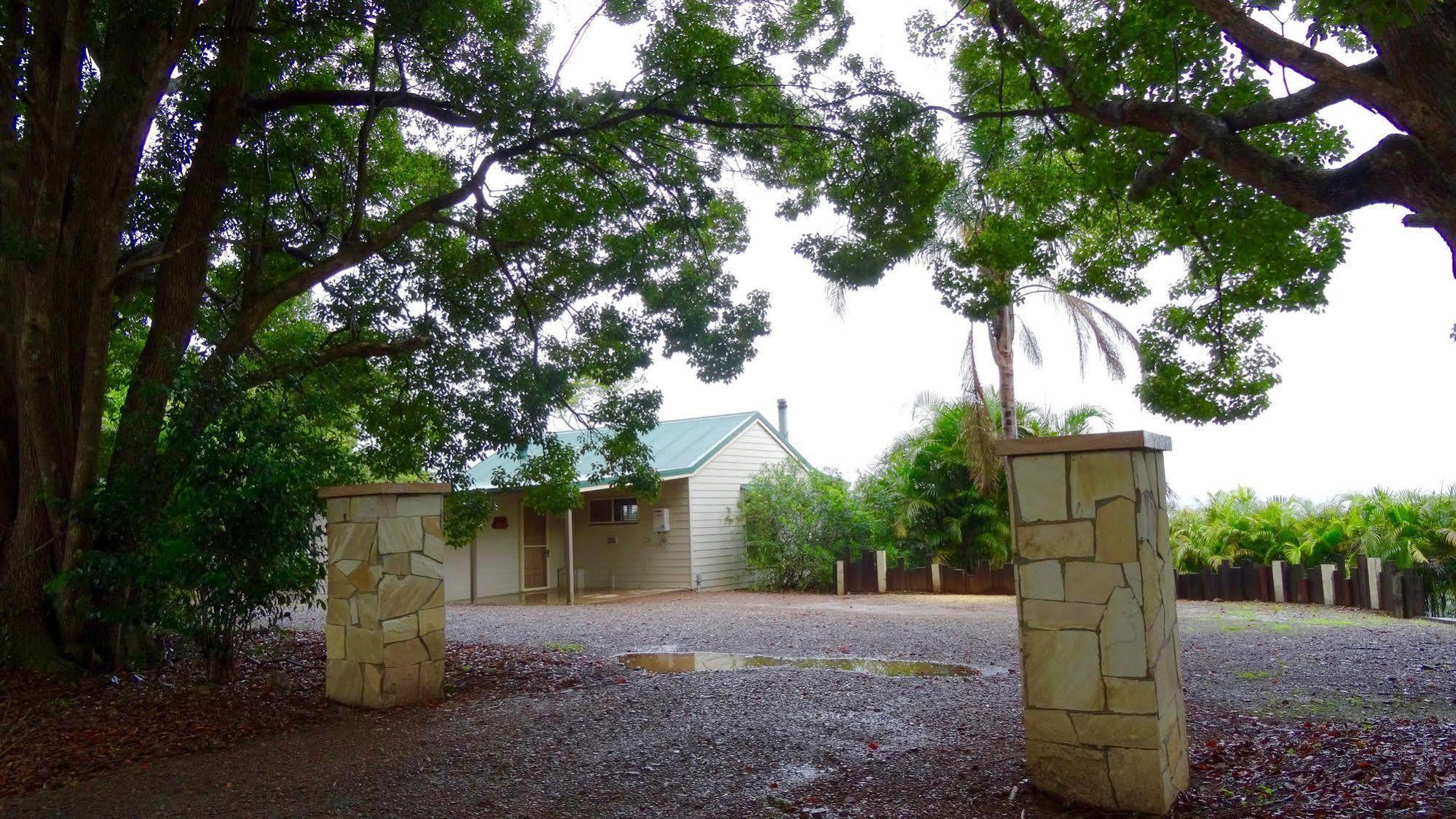 Maleny Luxury Cottages Esterno foto